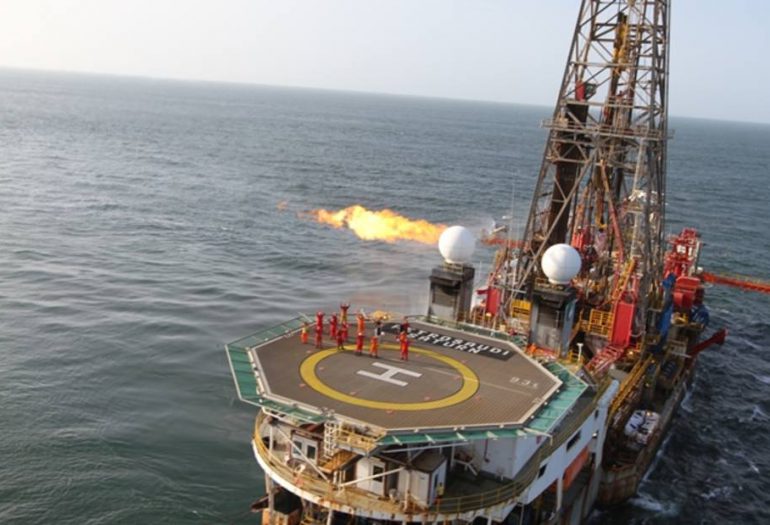 costa-afuera-770x525